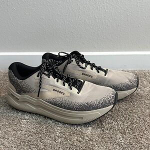 Brooks Ghost Max 2 Men's Running Shoes